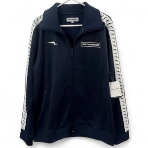 Limited editionWolf & Shepherd Crossover Track Jacket